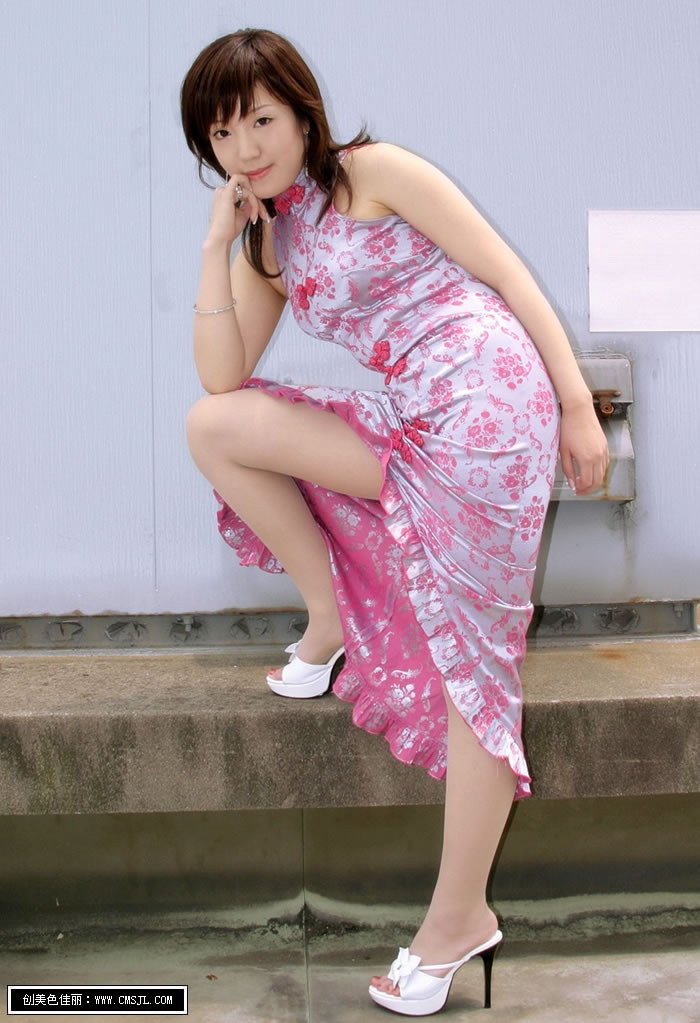 �����T������