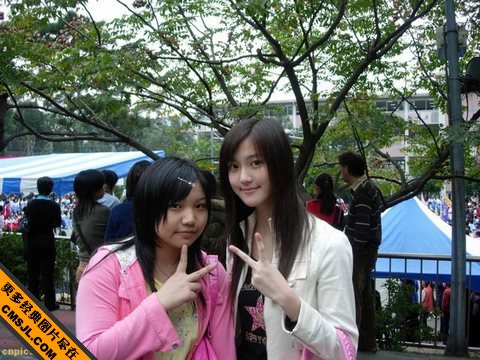 ̨�����紿��У԰��Ů������