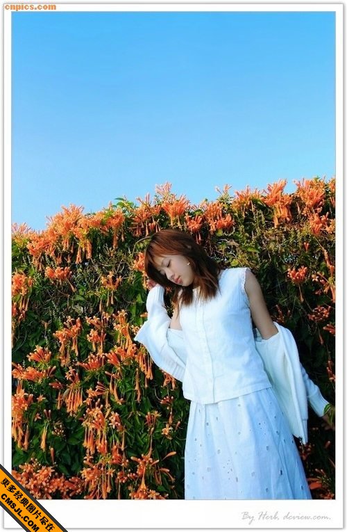 �뻨���޵�����Ư����Ů