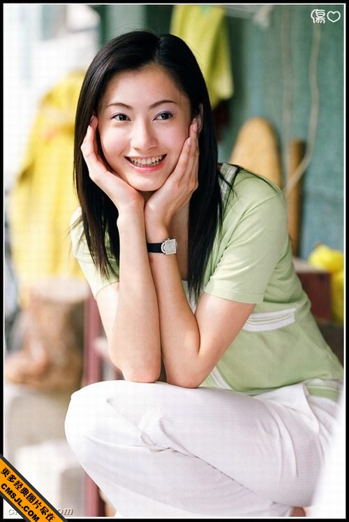 ��ͷʱ�д���С��Ů