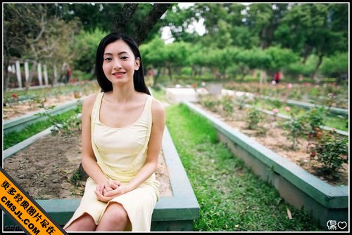 ��ͷʱ�д���С��Ů