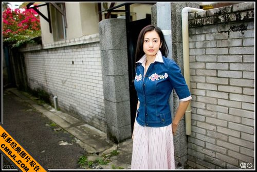 ��ͷʱ�д���С��Ů