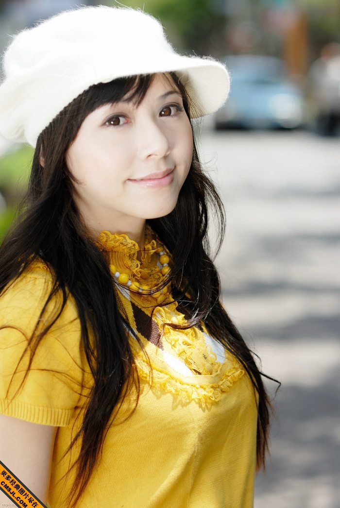 ʵ�Ľ�ͷʱ������С��Ů