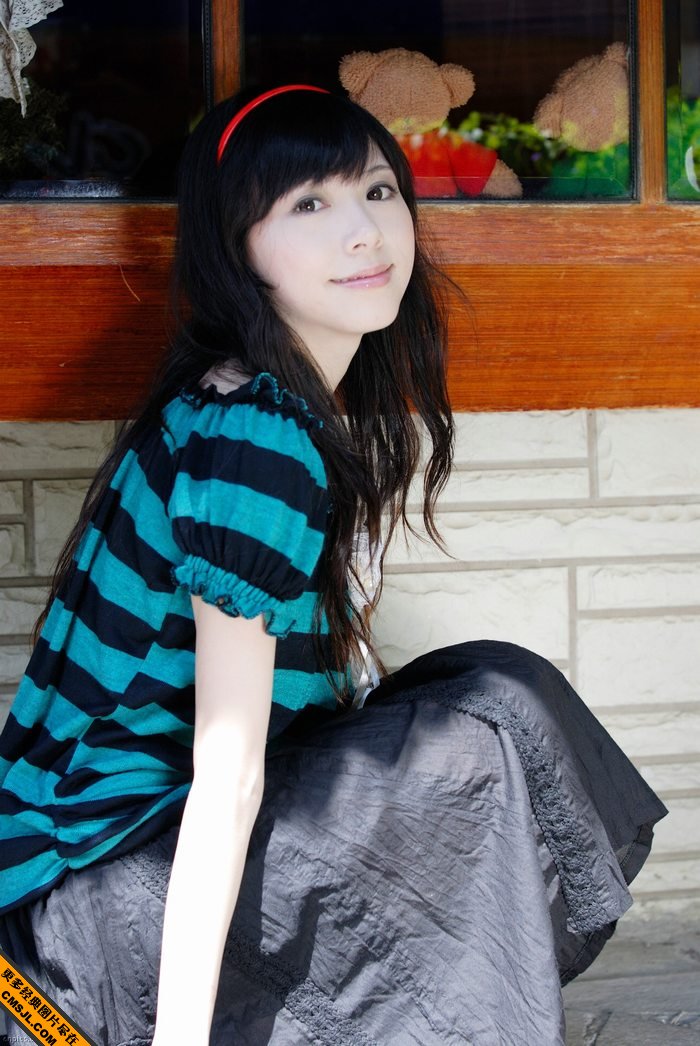 ʵ�Ľ�ͷʱ������С��Ů