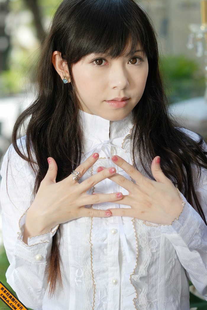 ʵ�Ľ�ͷʱ������С��Ů