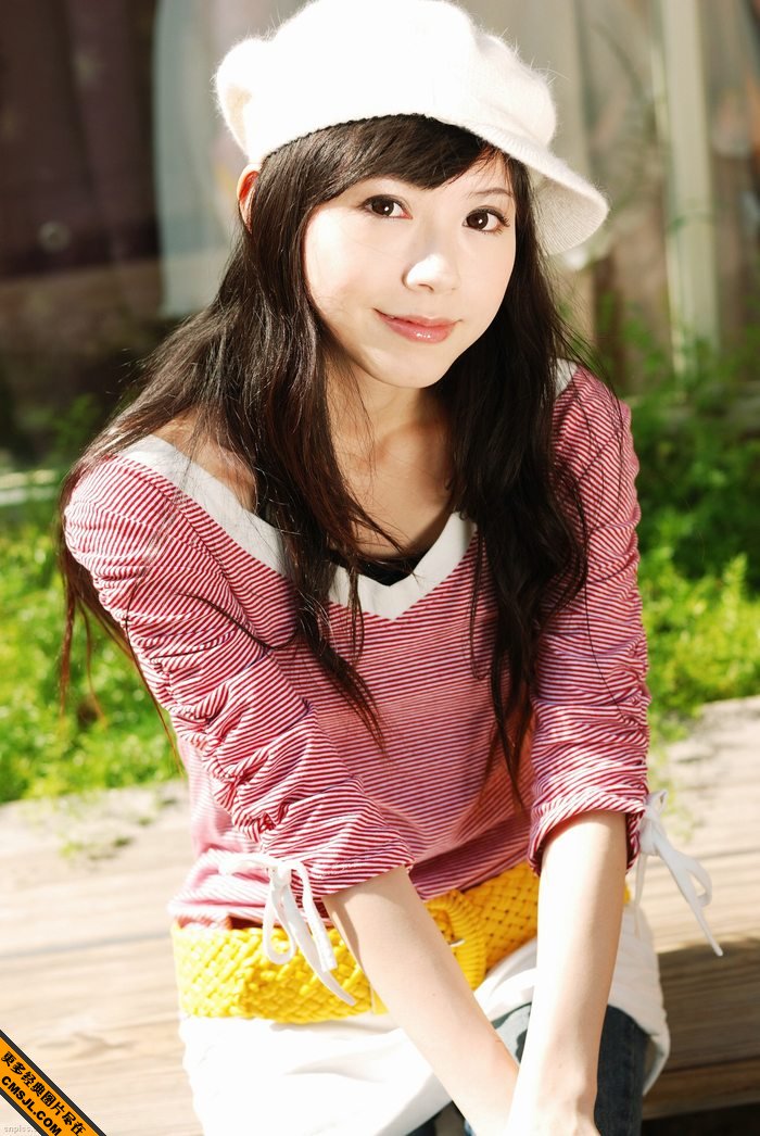 ʵ�Ľ�ͷʱ������С��Ů