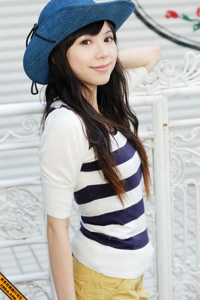 ��������ͷʱ������С��Ů