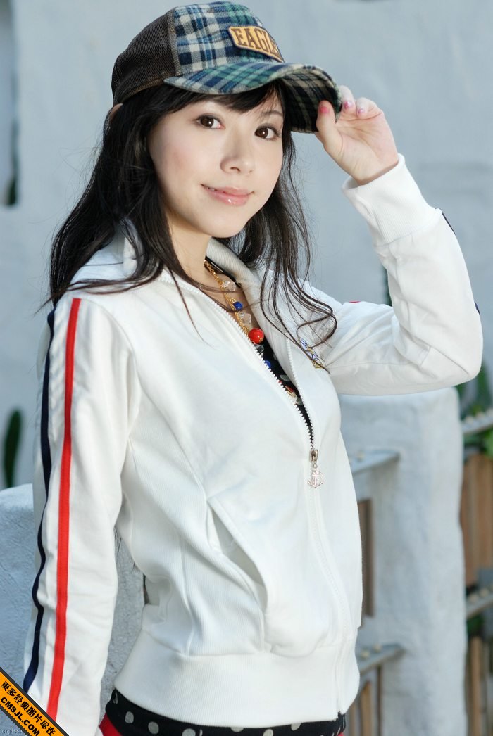 ��������ͷʱ������С��Ů