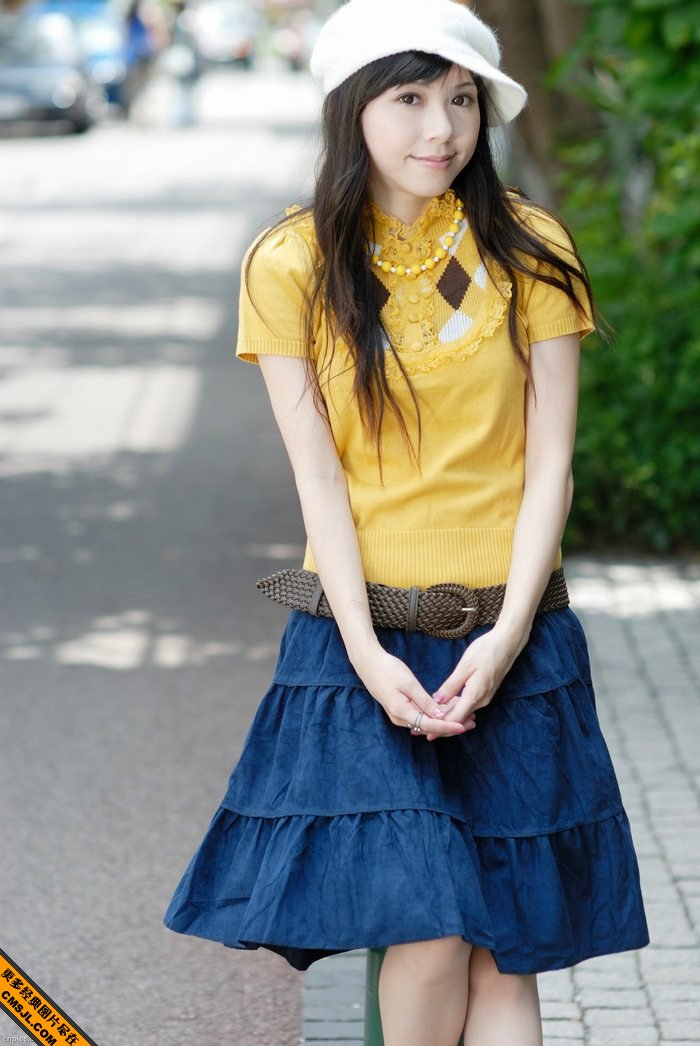 ��������ͷʱ������С��Ů