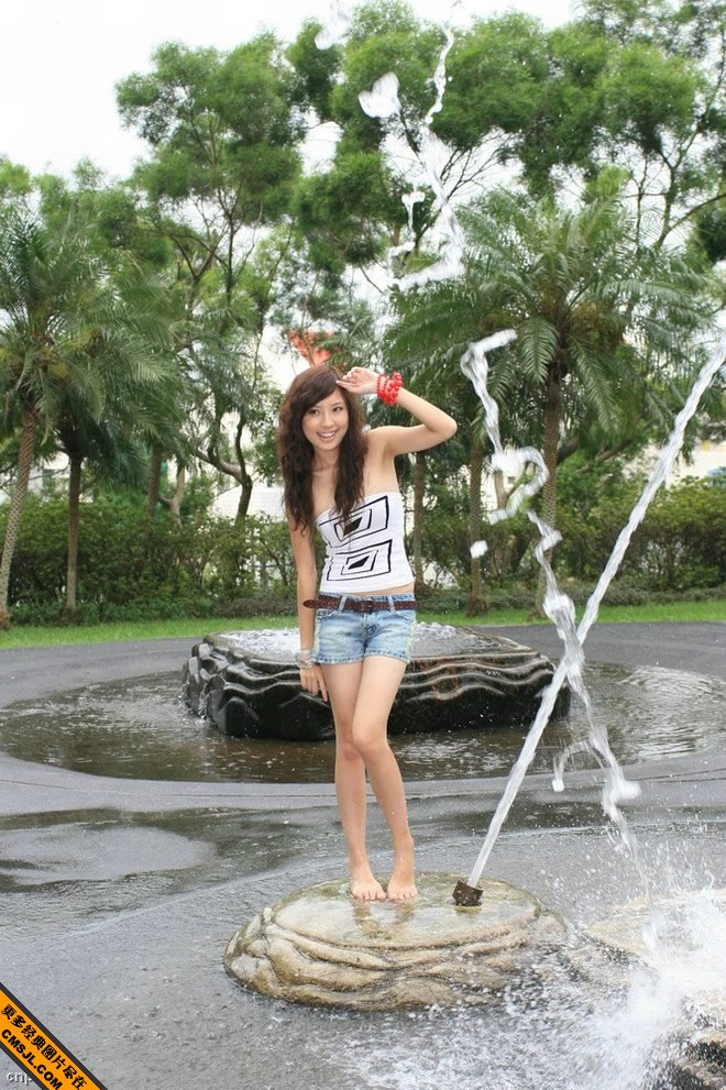 �崿С��Ů����ţ�п���С����ʱ��д��