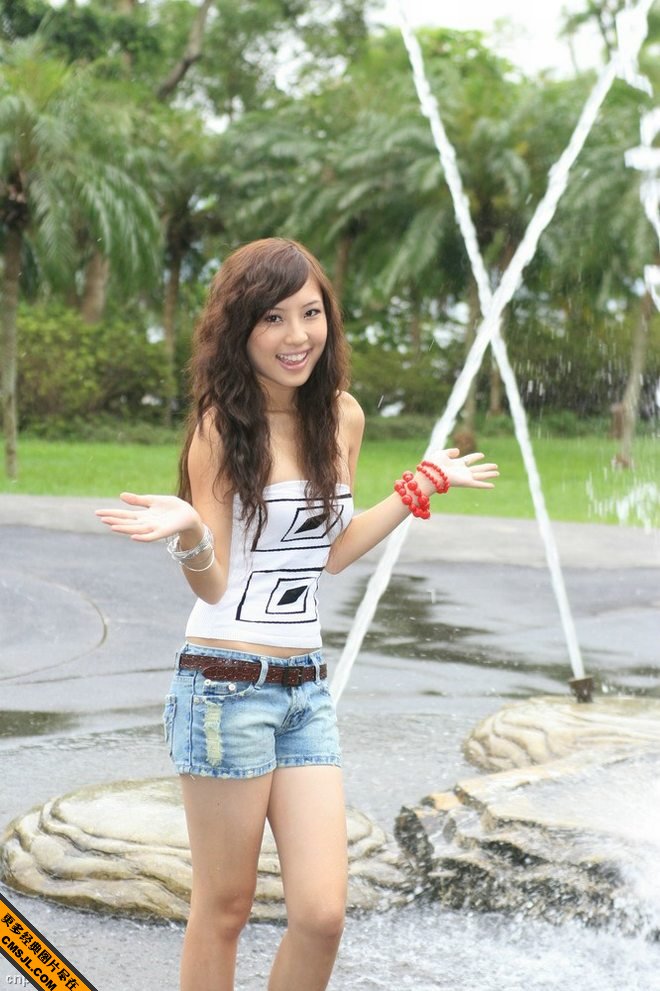 �崿С��Ů����ţ�п���С����ʱ��д��