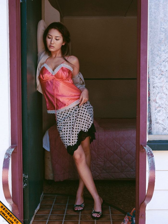 �Ը���Ů�ջ�д��