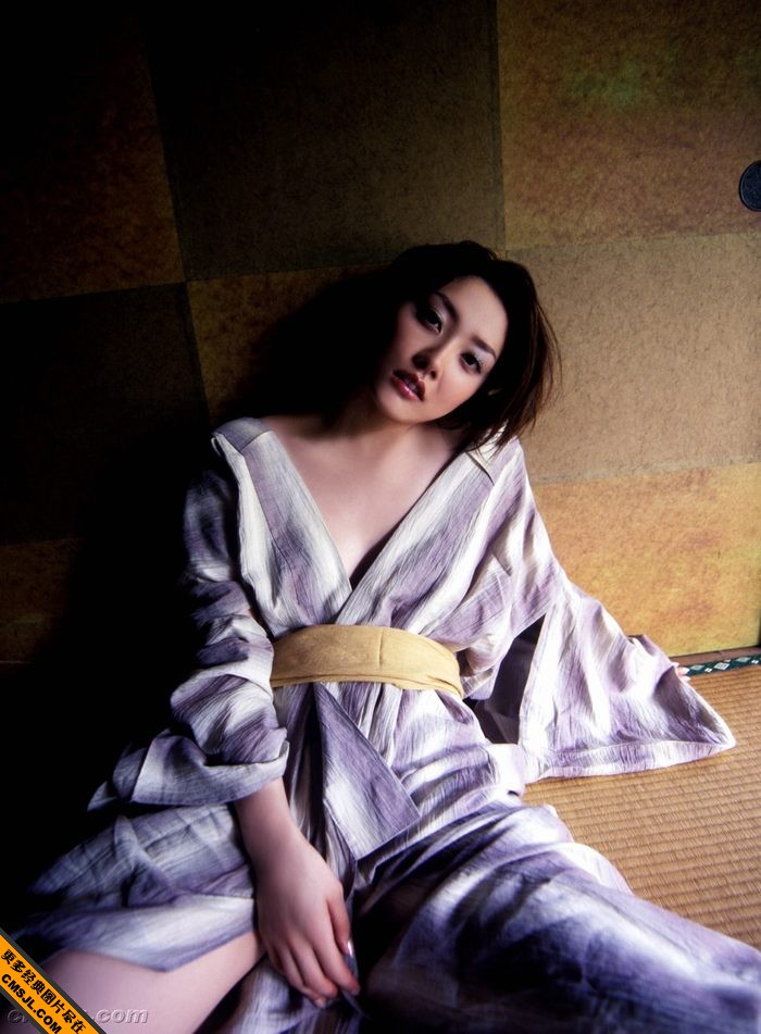 �ձ�Ư���Ը��ٸ����ջ�д��