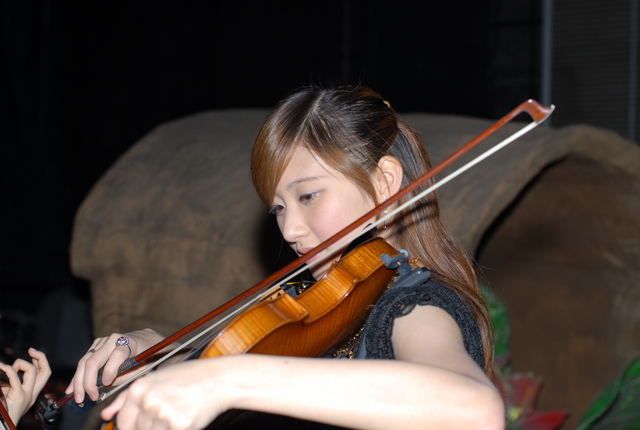 ��Ʒ����Ů������ȫ��