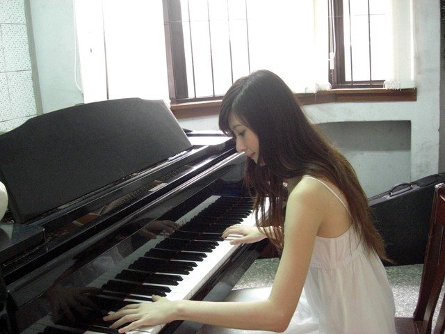 ��Ʒ����Ů������ȫ��