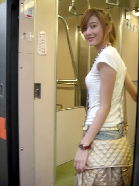 ��Ʒ����Ů������ȫ��