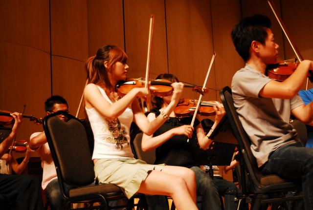 ��Ʒ����Ů������ȫ��