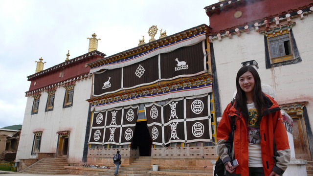 ��Ʒ����Ů������ȫ��