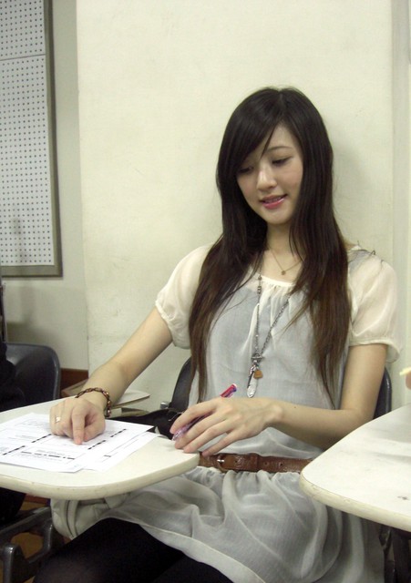 ��Ʒ����Ů������ȫ��