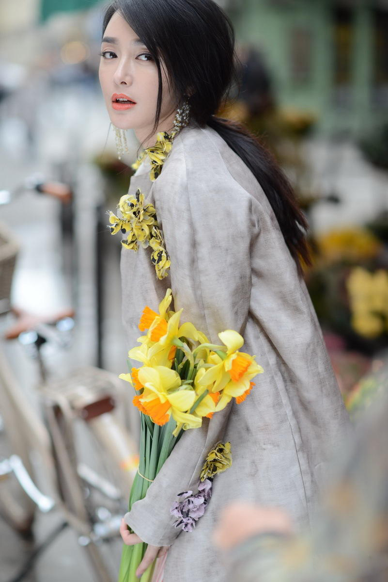 ��ᰴ���д��ɫ�ʳ��� ӵ�������������� 