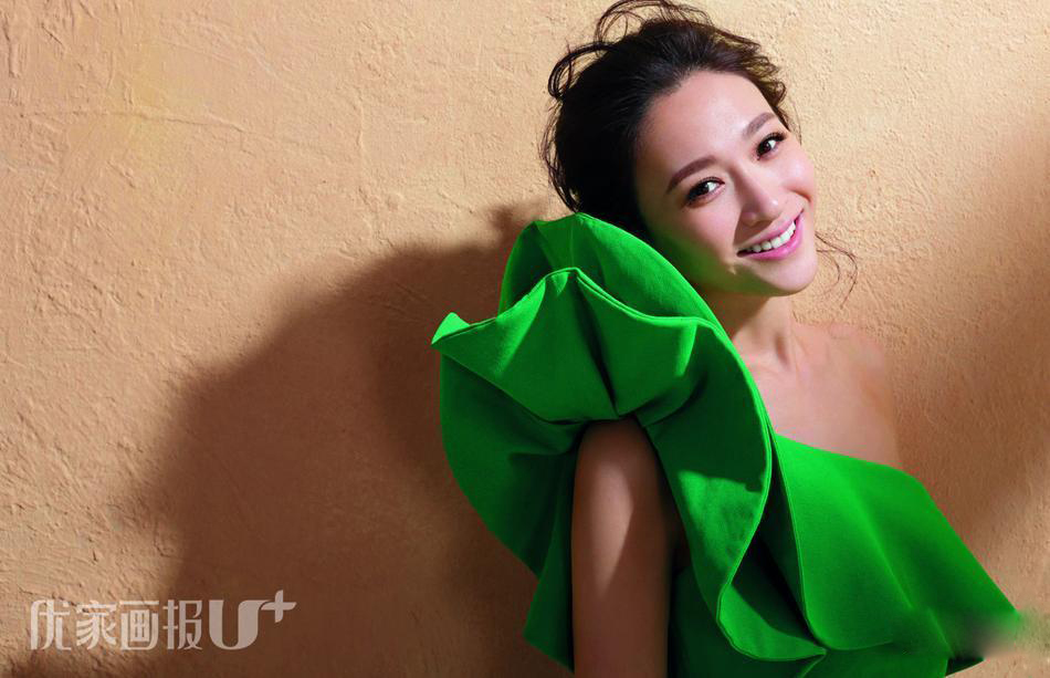 ��СȽ��־��ҹƬ ����ǳЦ����Ů������ 