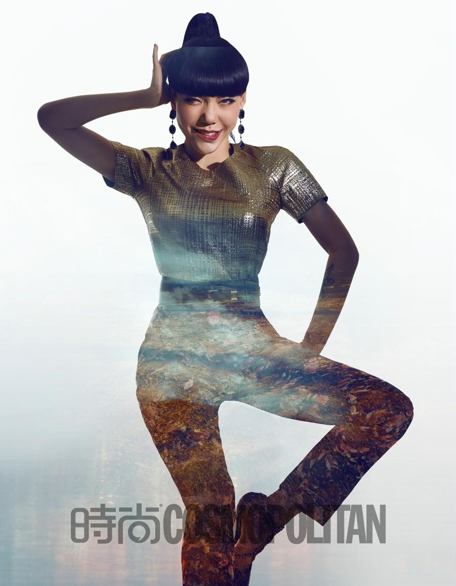 ��Ī��ʱ����ҹƬ�ع� ���˺�һ�������� 